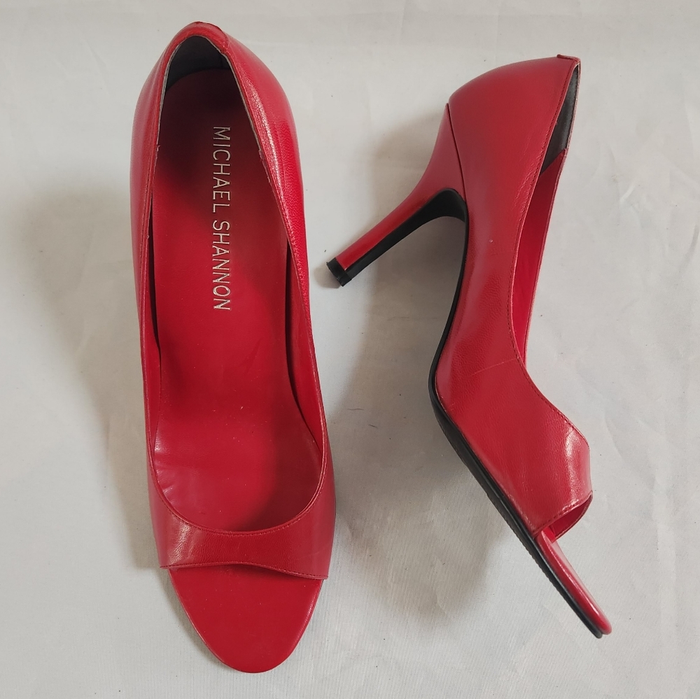 Michael Shannon Savory Red Leather Heels Size 8